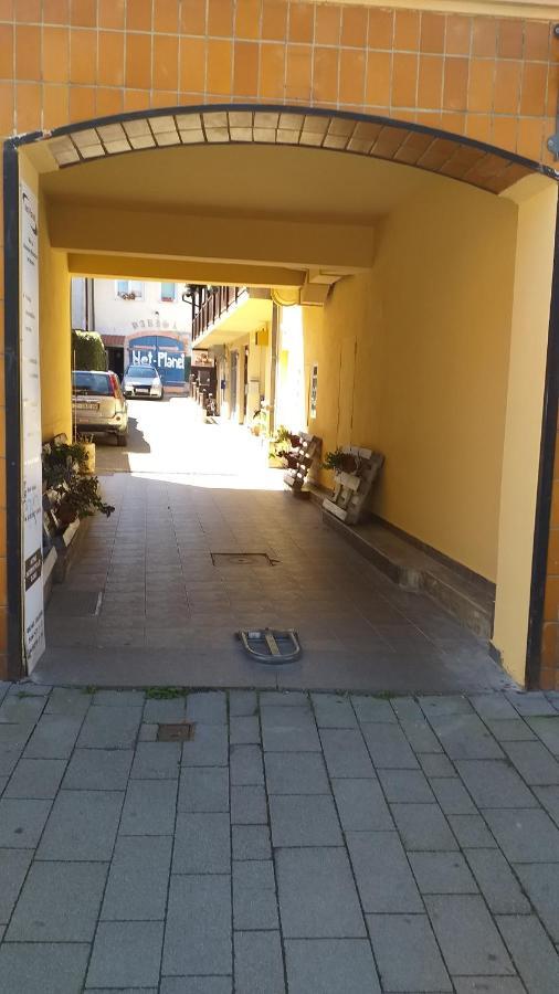 Ferienwohnung Studio apartman Fleiss Samobor Exterior foto